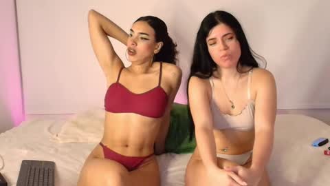 Dirty Sis online show from 10.03.25