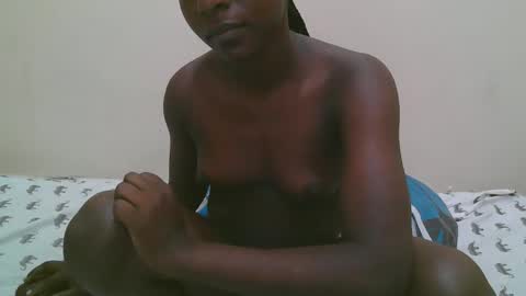 pretty online show from 02.27.26