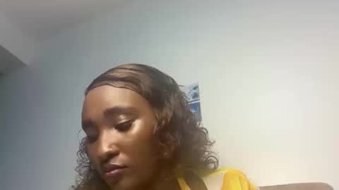 independent model online show from 09.14.25