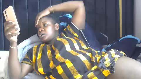 pretty_gaal online show from 12.07.24