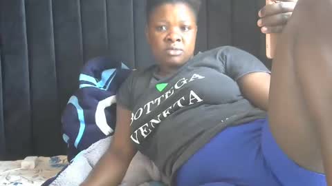 pretty_gaal online show from 12.11.24