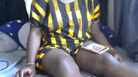 pretty_gaal online show from 12.28.24