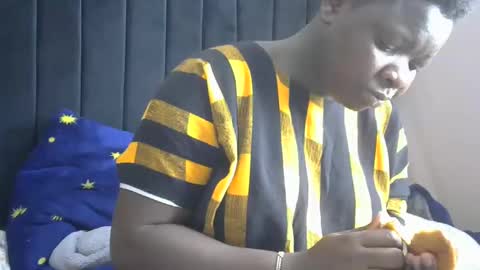 pretty_gaal online show from 02.14.25