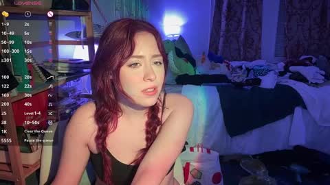 Sophie  online show from 02.12.25