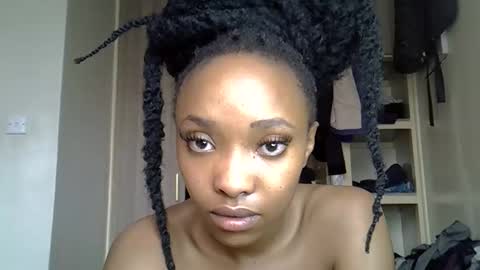 Snapshot of pretty_jazmine chatting on 09.15.25 Jaz online show from 09.15.25