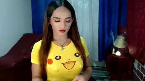 Snapshot of pretty_lady_kitty chatting on 12.30.24 pretty_lady_kitty online show from 12.30.24