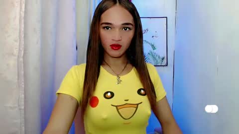 Snapshot of pretty_lady_kitty chatting on 02.04.25 pretty_lady_kitty online show from 02.04.25