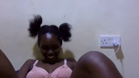 pretty_leila1 online show from 04.03.26