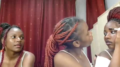 Snapshot of pretty_lioness_ chatting on 02.17.26 Pretty online show from 02.17.26