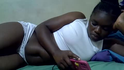 pretty_melan online show from 04.02.26