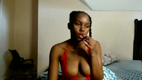 Snapshot of pretty_nyra chatting on 06.30.26 Nyra online show from 06.30.26