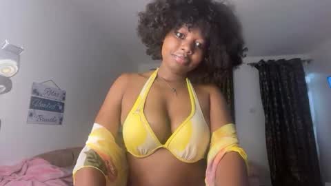 Pretty peaches online show from 12.13.25