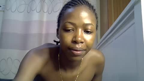 pretty_petite24 online show from 01.03.25