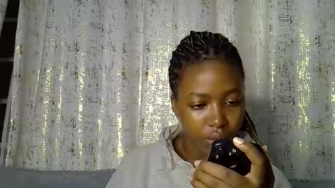 pretty_petite24 online show from 02.25.26