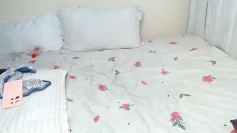 Essy online show from 03.05.26