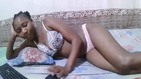 pretty_sally5 online show from 02.22.25