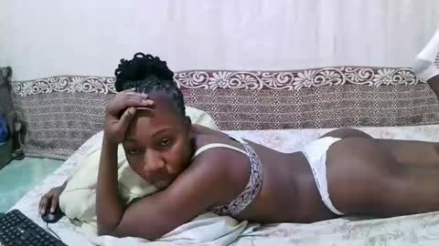 pretty_sally5 online show from 02.25.25
