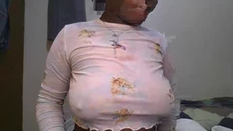 pretty_shila online show from 10.14.25