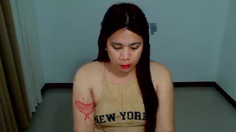 Snapshot of pretty_stela chatting on 03.04.25 pretty stela online show from 03.04.25