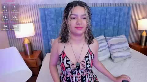 Daisy Flower online show from 02.19.26