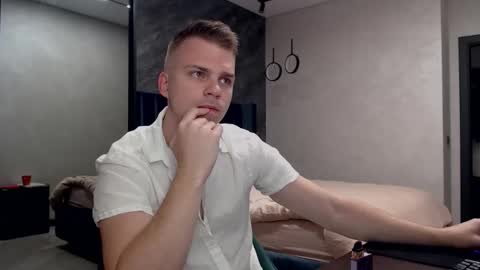 Justin online show from 10.11.25