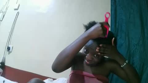 pretty_tiffany1 online show from 03.12.26