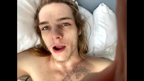 Snapshot of pretty_tootsie chatting on 03.26.26 pretty_tootsie online show from 03.26.26