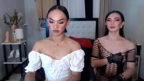 Snapshot of prettyakhira chatting on 02.17.25 prettyakhira online show from 02.17.25