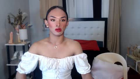 Snapshot of prettyakhira chatting on 02.18.25 prettyakhira online show from 02.18.25