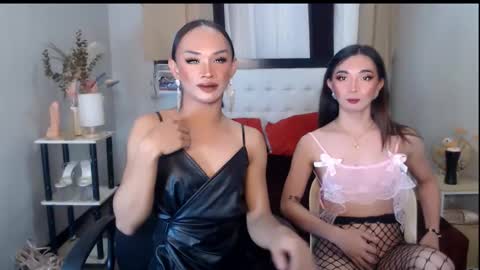 Snapshot of prettyakhira chatting on 02.19.25 prettyakhira online show from 02.19.25