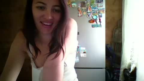 Snapshot of prettybella_7 chatting on 07.07.26 Bella online show from 07.07.26