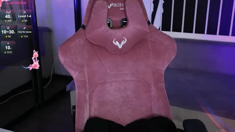 Violet online show from 11.05.25