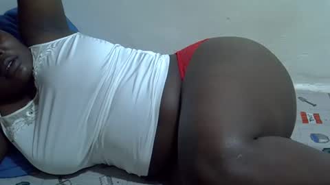 prettybooty1 online show from 11.29.25