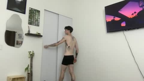 pretty boy online show from 02.02.26