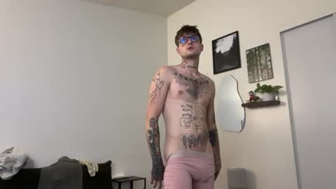 pretty boy online show from 06.19.26