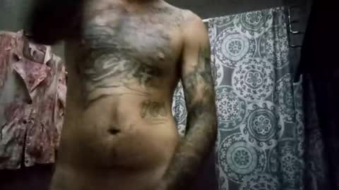 Snapshot of prettyboytatted69 chatting on 12.14.24 Prettyslangin69 FYPM online show from 12.14.24