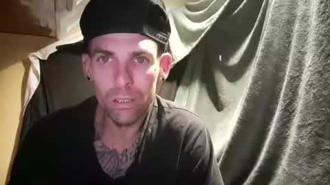 Snapshot of prettyboytatted69 chatting on 01.21.25 Prettyslangin69 FYPM online show from 01.21.25