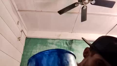 Snapshot of prettyboytatted69 chatting on 01.28.25 Prettyslangin69 FYPM online show from 01.28.25