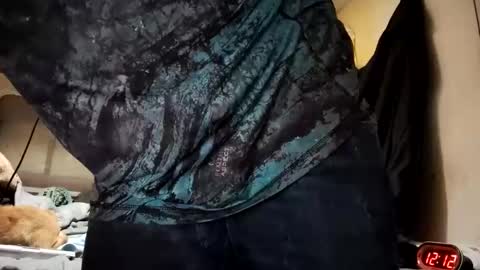 Snapshot of prettyboytatted69 chatting on 02.18.25 Prettyslangin69 FYPM online show from 02.18.25