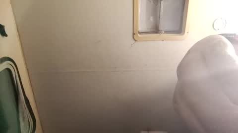 Snapshot of prettyboytatted69 chatting on 02.25.25 Prettyslangin69 FYPM online show from 02.25.25