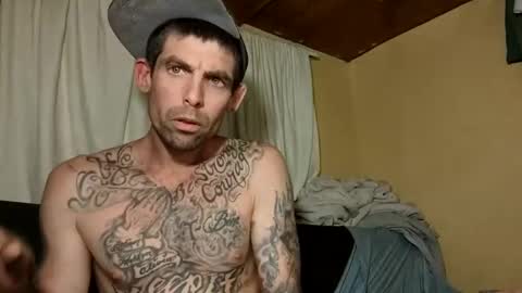 Snapshot of prettyboytatted69 chatting on 03.11.25 Prettyslangin69 FYPM online show from 03.11.25