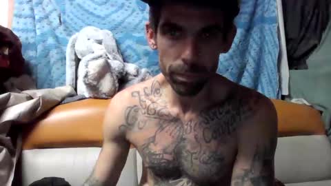 Snapshot of prettyboytatted69 chatting on 10.30.25 Prettyslangin69 FYPM online show from 10.30.25