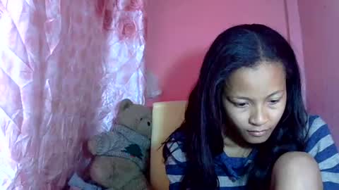 Snapshot of prettychoux chatting on 07.18.26 prettychoux online show from 07.18.26