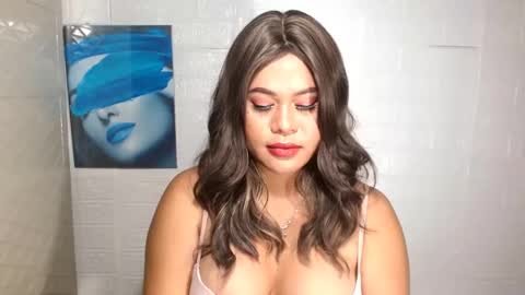 prettydiannara online show from 02.24.25