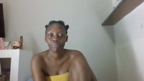 prettydollk online show from 12.15.25