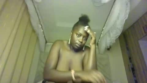 prettydulce online show from 03.17.26