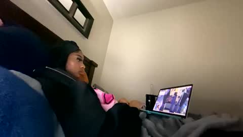 Snapshot of prettyfacefemale chatting on 02.03.26 prettyfacefemale online show from 02.03.26