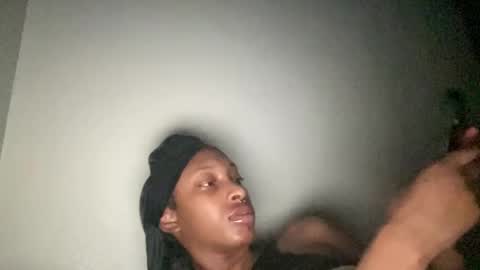 Snapshot of prettyfacefemale chatting on 02.13.26 prettyfacefemale online show from 02.13.26