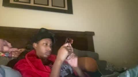 prettyfacefemale online show from 04.21.26