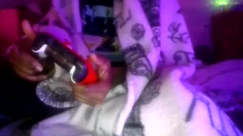 Snapshot of prettyimaa chatting on 05.18.26 prettyma online show from 05.18.26